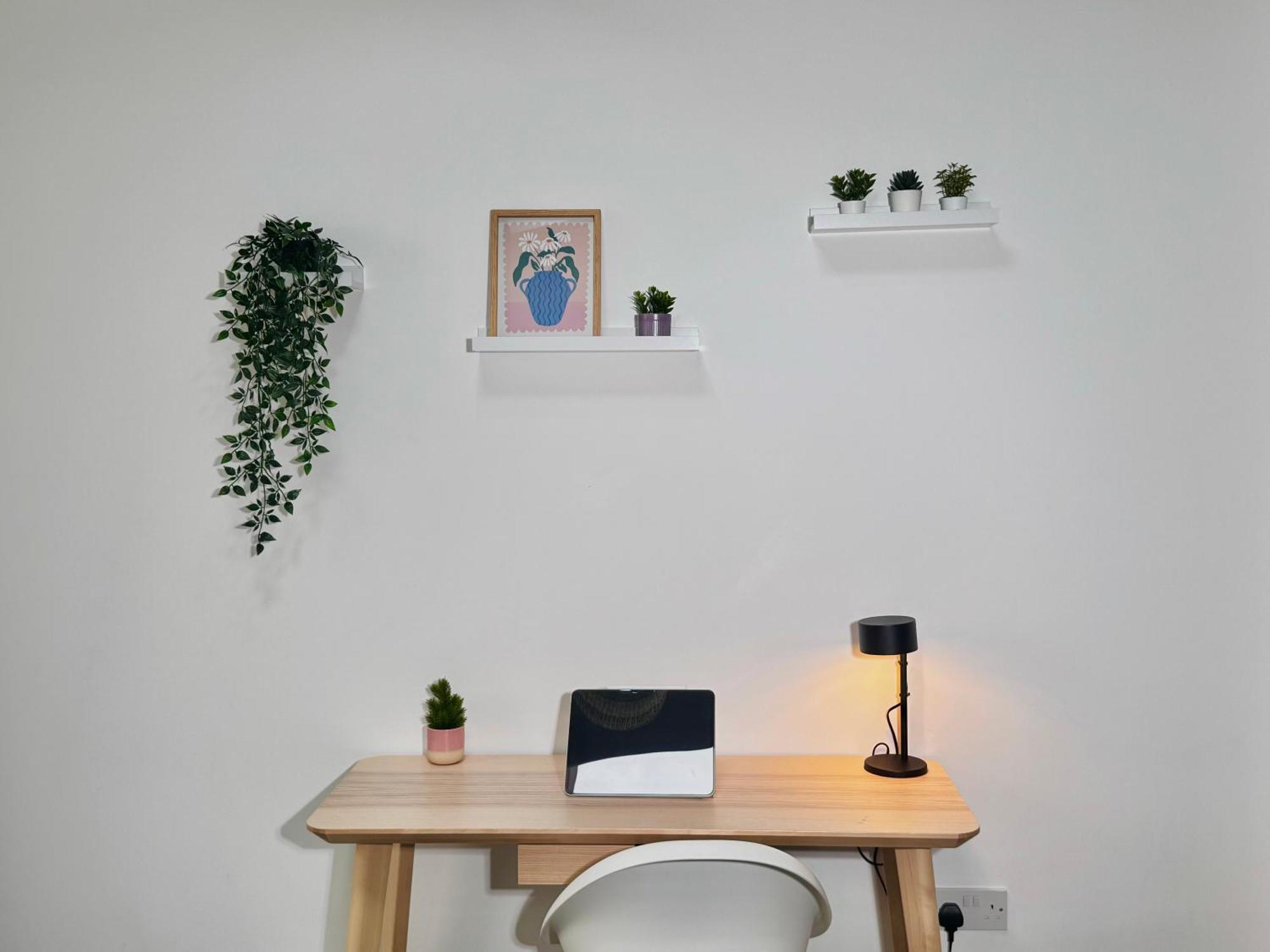 Cosy 1-Bed Flat 30Min To Central London & Parking Exterior photo